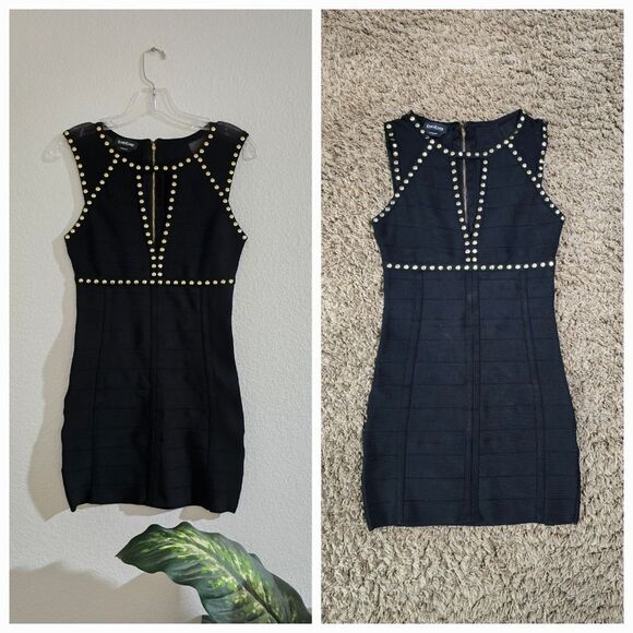 Elegant Black Dress with Gold Accents - Picture 1 of 15